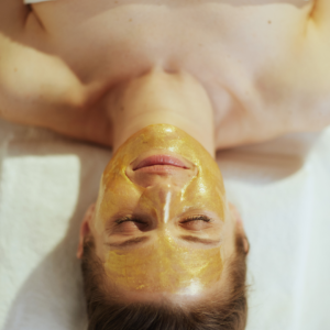 Cleopatra´s golden beauty ritual for body and face 60 min